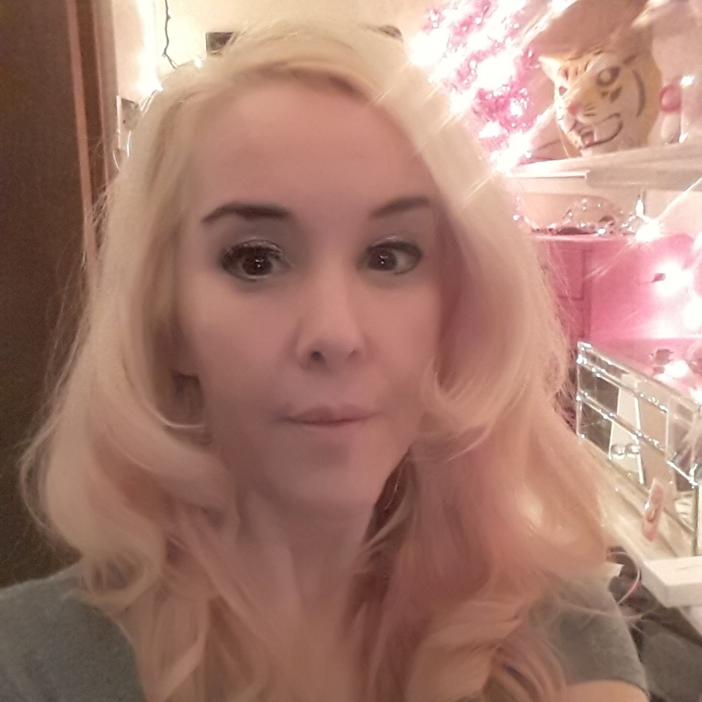 Meet your Posher, Carmen